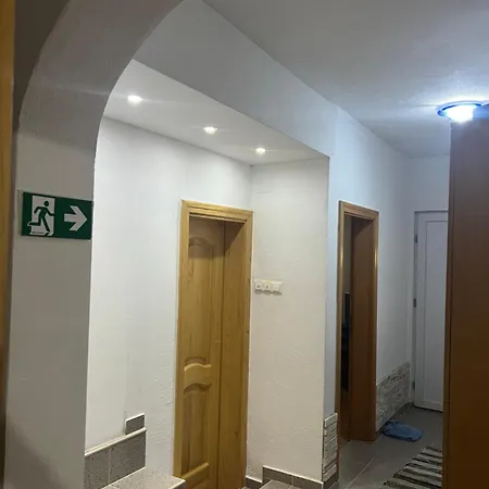 Demirovic Apartman *