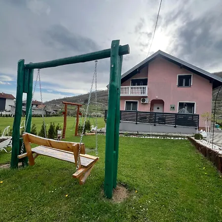Demirovic アパート Orašac